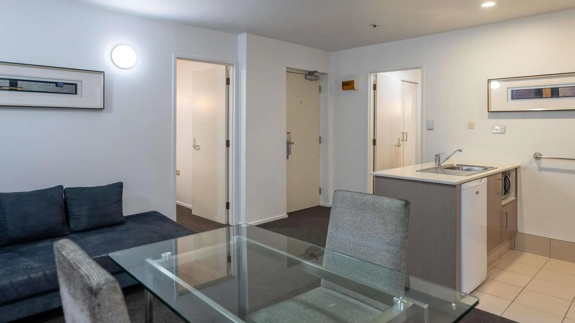 Mercure Wellington Central City Hotel And Apartments 3*,