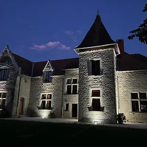  Maison d'hôtes Au Château Du Mouillat France