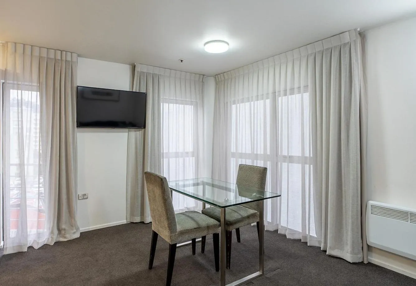 Mercure Wellington Central City Hotel And Apartments 3*,