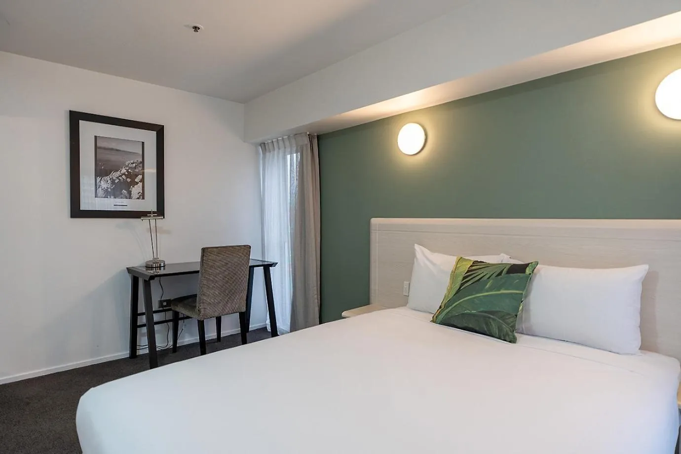 Mercure Wellington Central City Hotel And Apartments 3*,