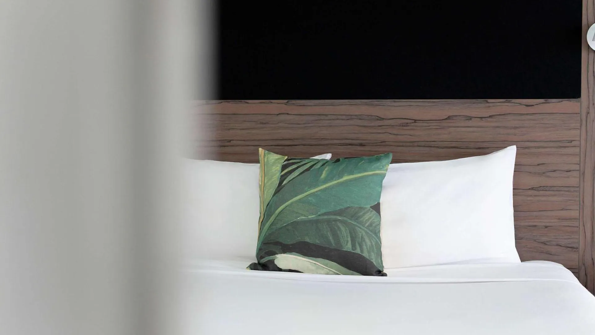 Mercure Wellington Central City Hotel And Apartments 3*,