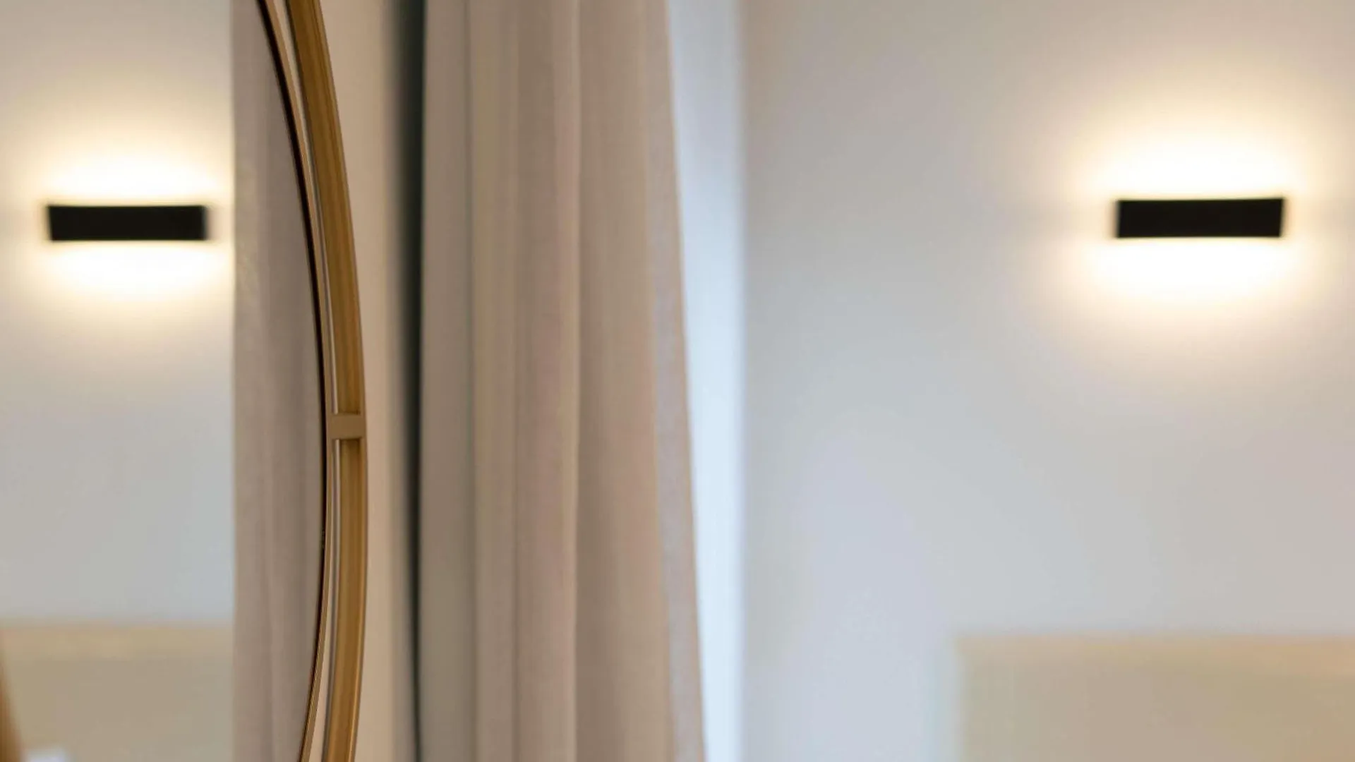 Mercure Wellington Central City Hotel And Apartments