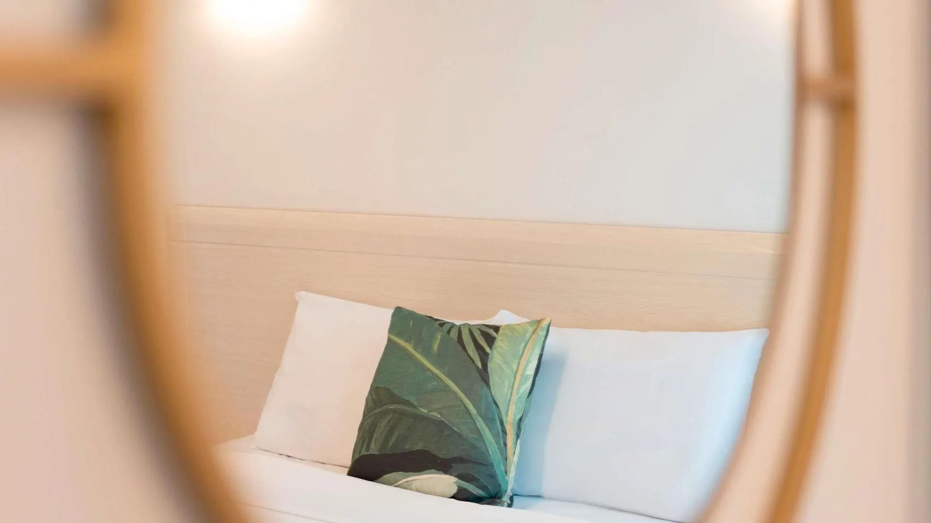 Mercure Wellington Central City Hotel And Apartments